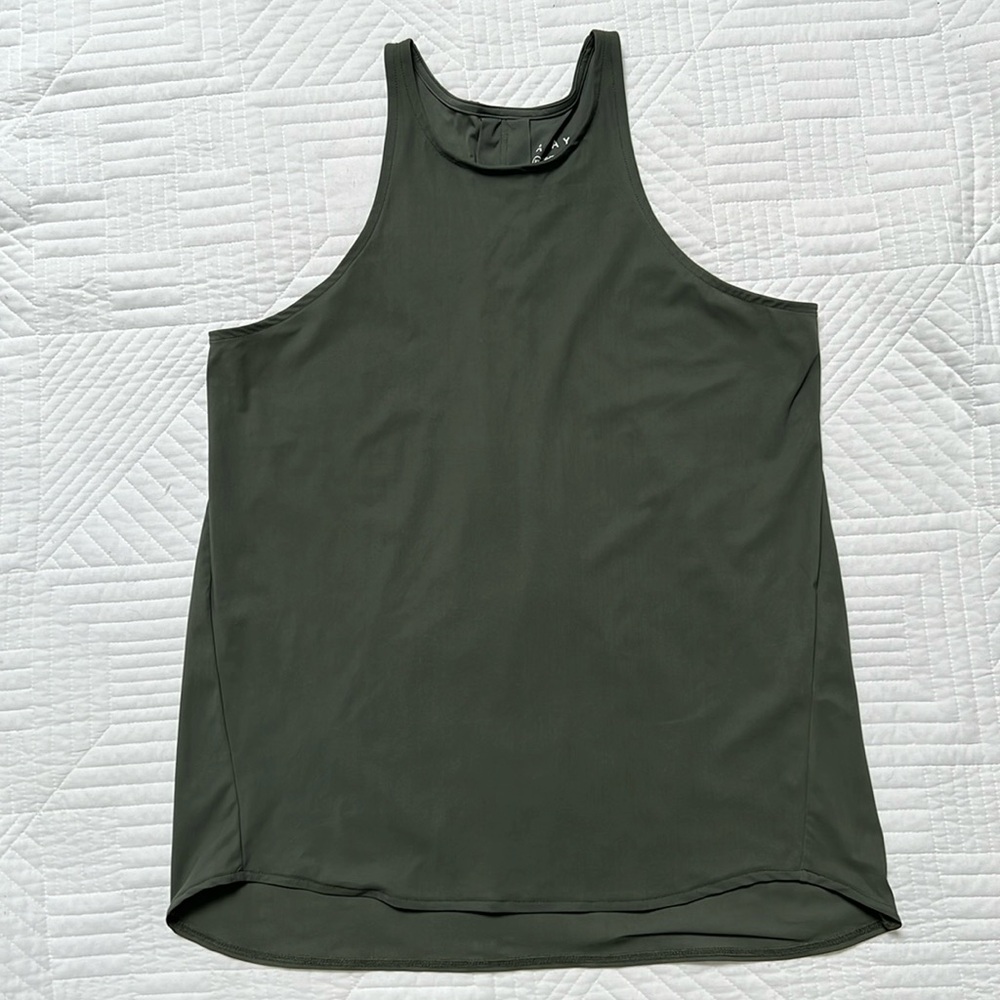 ADAY Pleat and Repeat top. NWOT green. XS